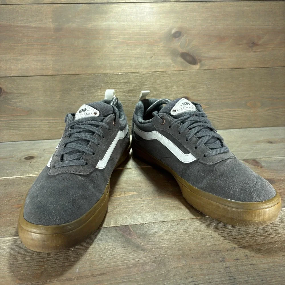 Vans Kyle Walker Pro Mens size 10 shoes Gray Suede Gum Sole Skate sneakers